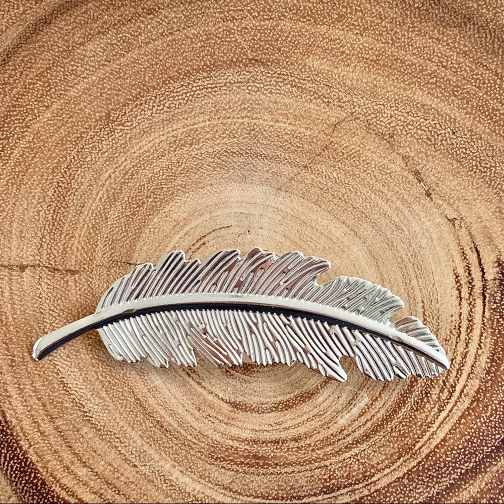 Gaby Leaf Hair Clip (Golden/Silver) - Picture 4 of 8